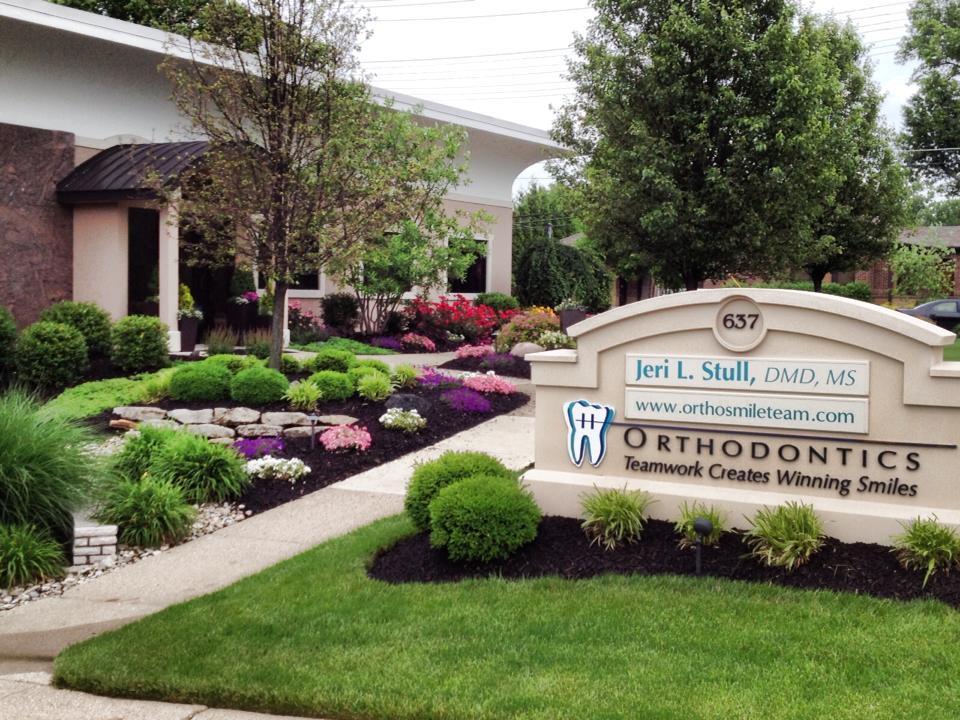 FORT THOMAS MATTERS June Ft. Thomas Yard of the Month, brought to you