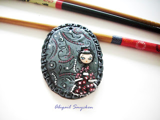 figurine, geisha, polymer clay jewelry, handmade, pendant