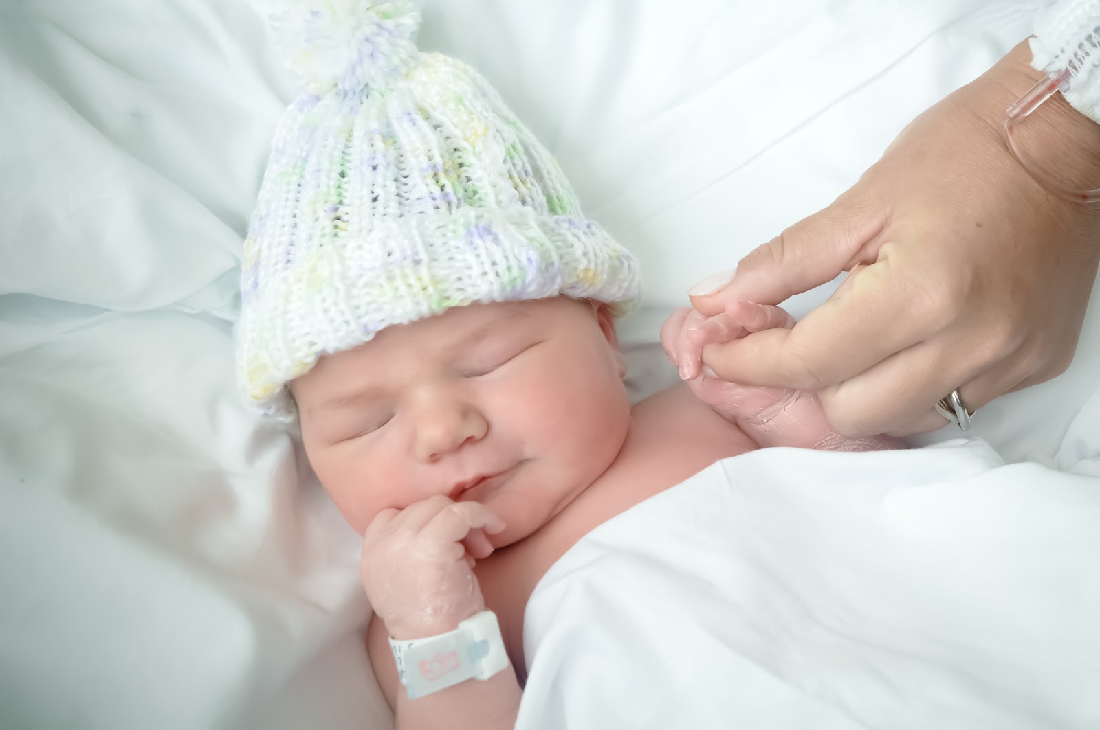 Windtraveler Introducing Baby Isla...