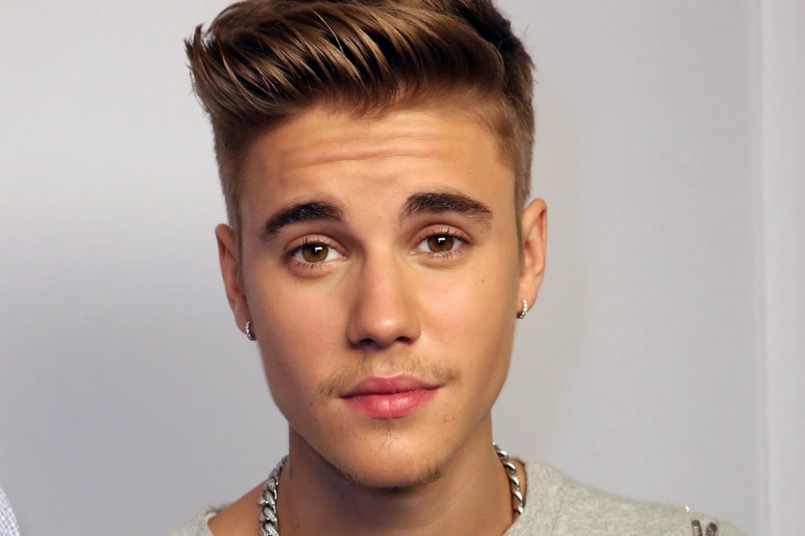 Justin Bieber justin-bieber-minha-mae-nao-entende
