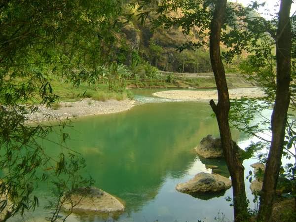 WARTA PANCING: Rahasia Mancing Ikan Patin di Alam Liar