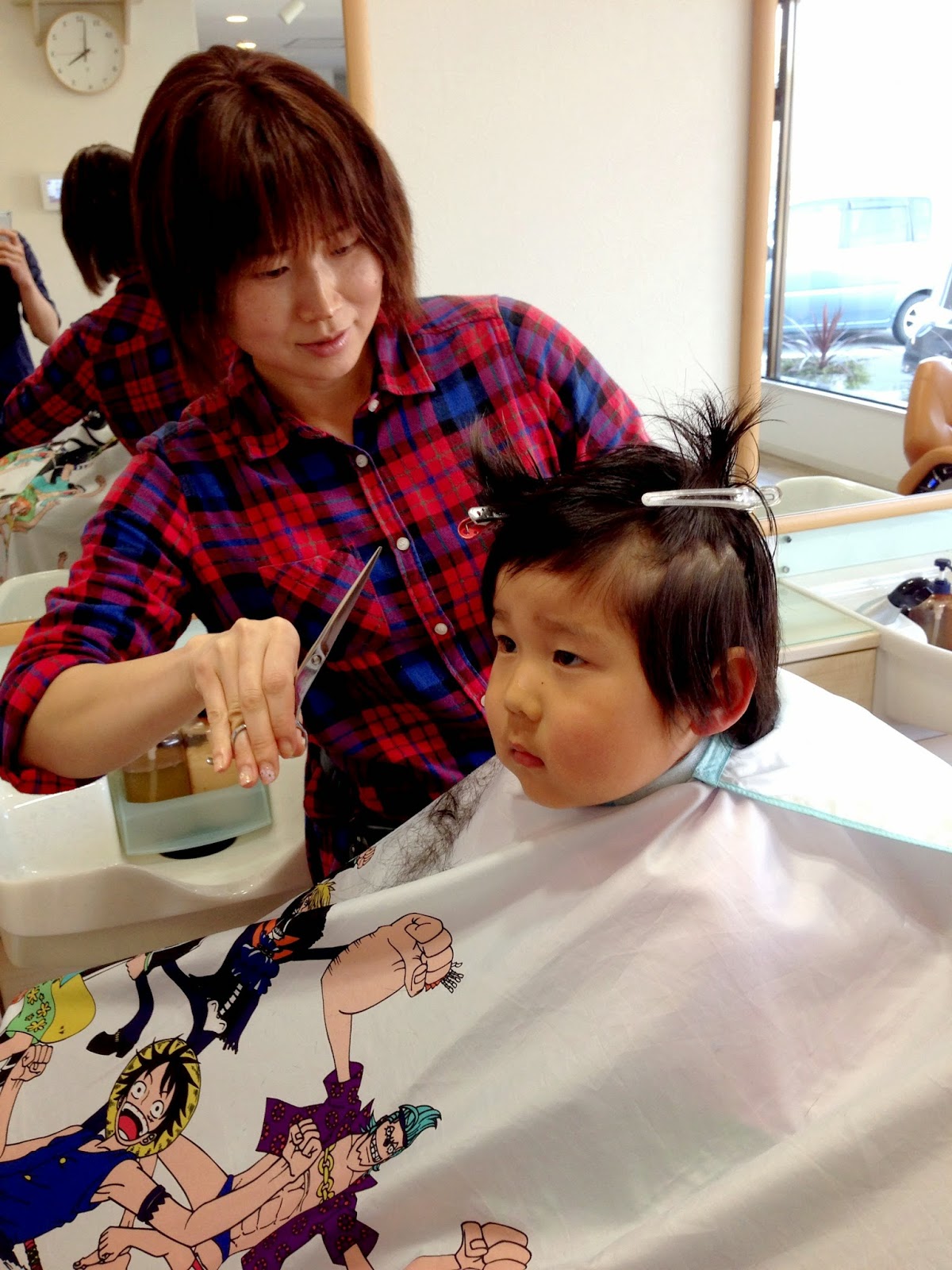 ヘアーカタログtocotocoブログ ４月２４日木曜日 赤ちゃんヘアーカット アシンメトリーヘアーの祐大くん O