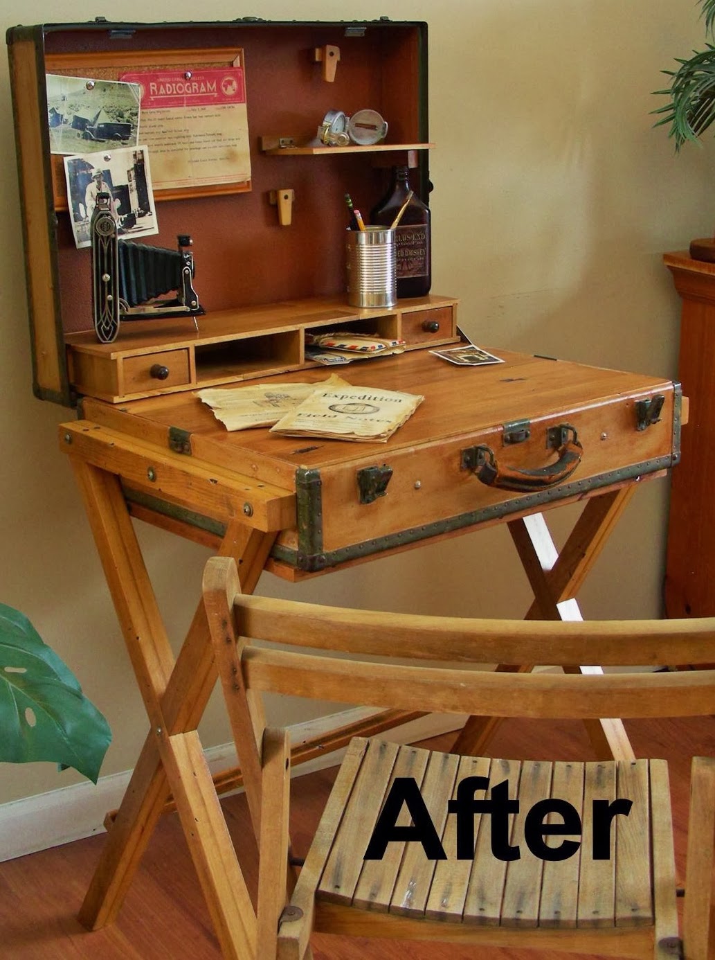 Destinations Vintage... Upcycled & Repurposed Stuff Extreme Upcycle The Suitcase Desk
