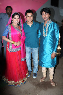 Aamir Khan Promotes 'Satyamev Jayate' on Diya Aur Baati Hum serial set