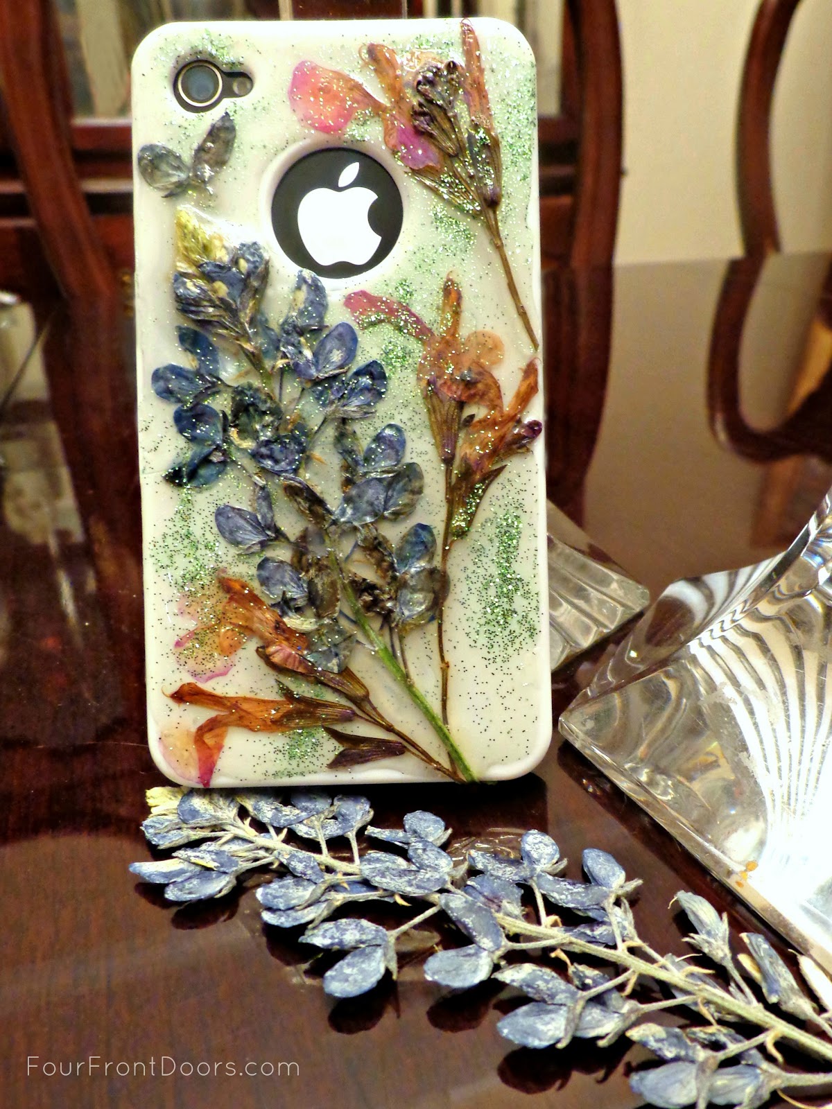 Four Front Doors Keepsake Dried Flower Phone Case