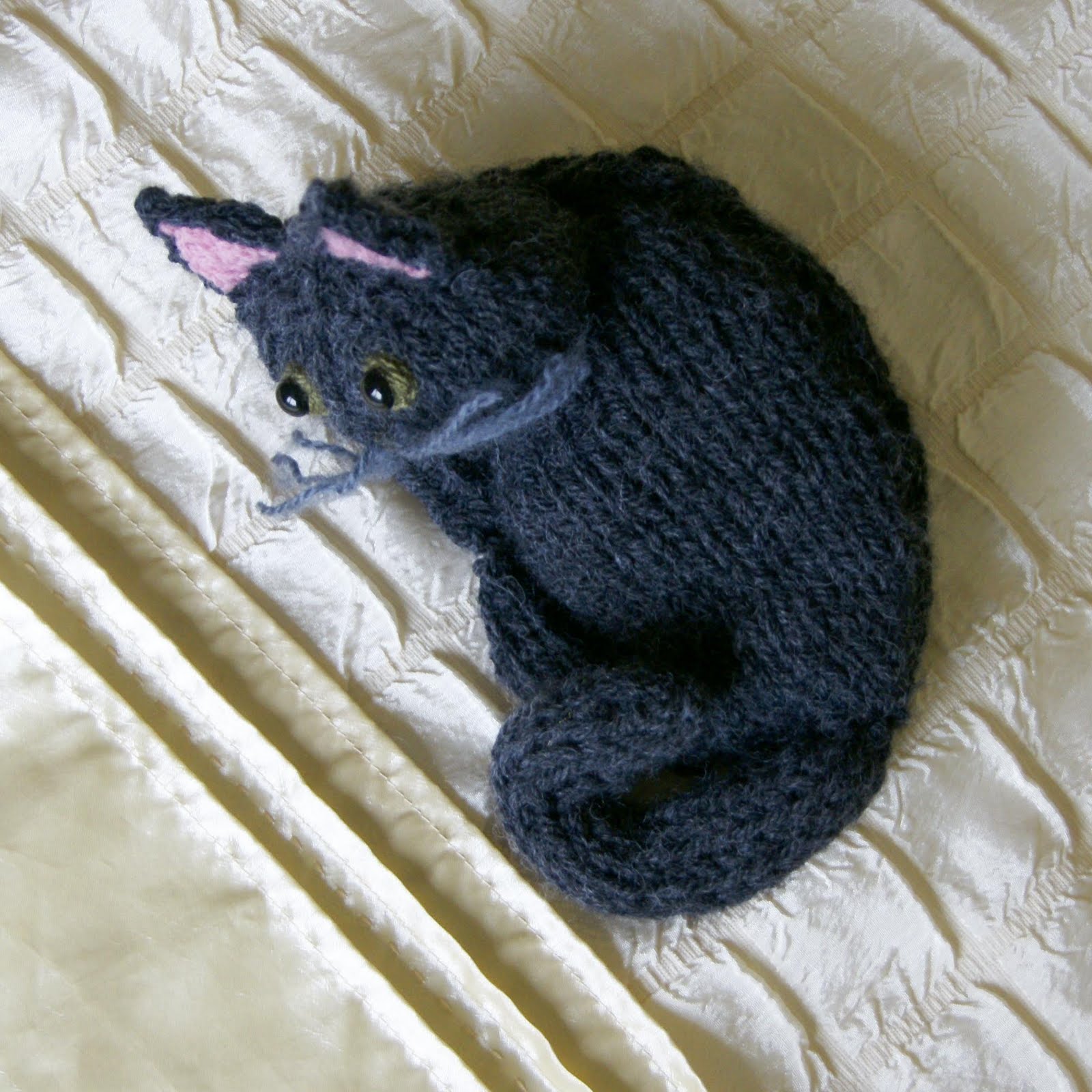 Free Knitting Kitty Cat Pattern