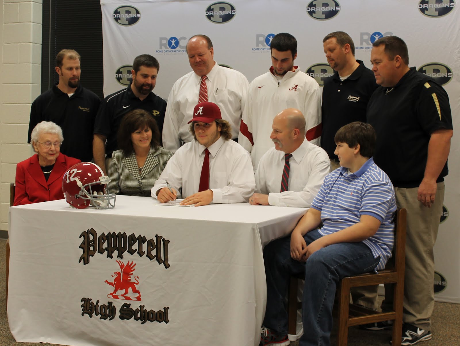Hometown Mobile Pepperell High's Dakota Ball signs with Alabama