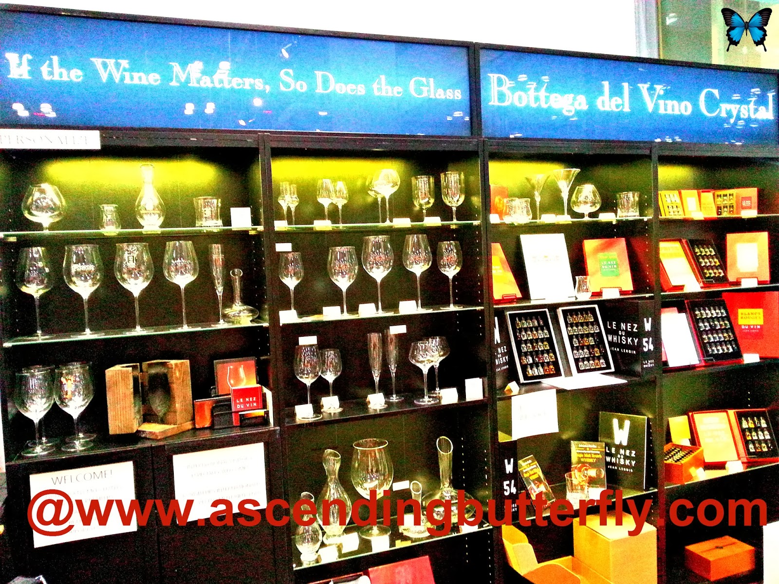 Bottega del Vino Crystal Display Exhibitor Booth at February 2014 NY Now Trade-show