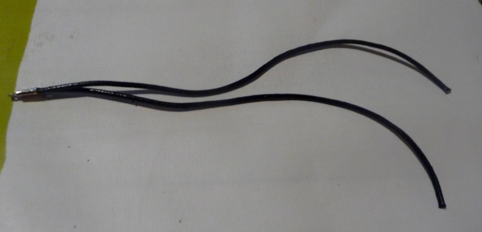 Cuillère, aiguille et scie sauteuse: bracelet du bricoleur diy ...