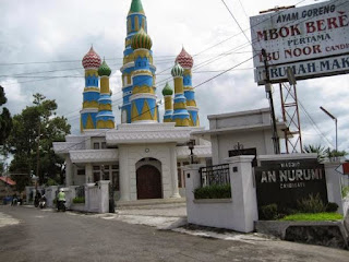 Bangunan Masjid Unik yang Ada di Indonesia