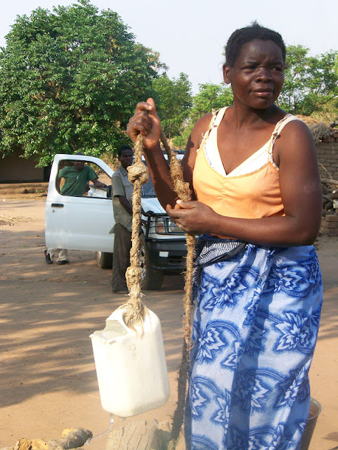 Lee, Me, and the Girls: True Beauty: The Women of Malawi