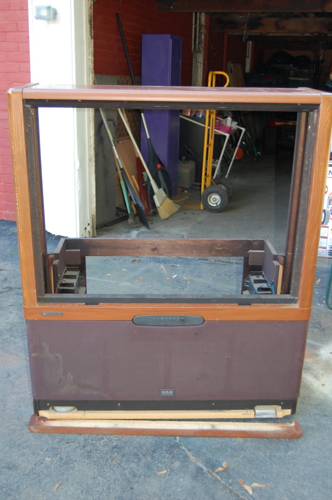 Repurposed Big Screen tv My Repurposed Life®
