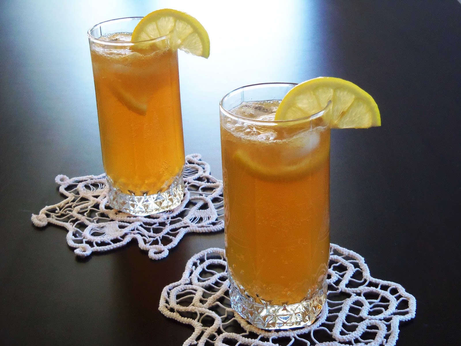 Simply Romanesco Ginger Tea Lemonade