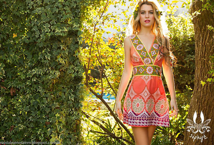 Vestidos de verano cortos estampados moda 2015, colección Sophya.