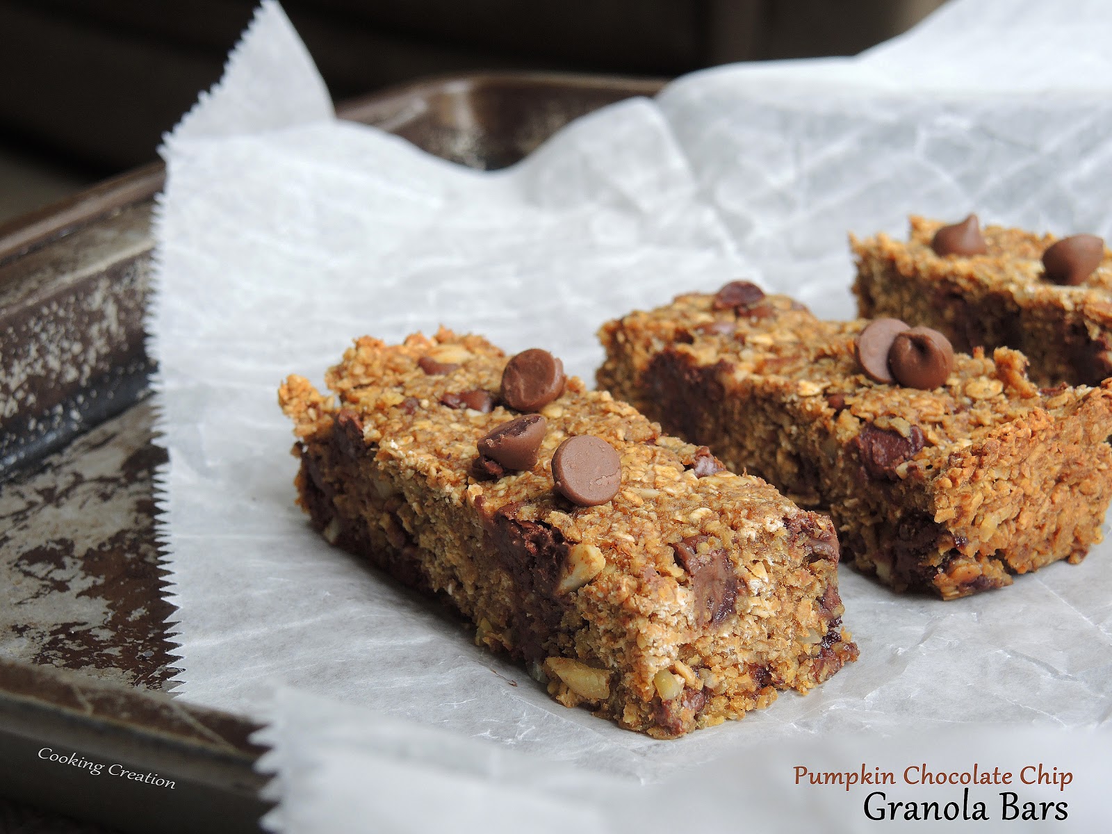 Cooking Creation Pumpkin Chocolate Chip Granola Bars with Almonds