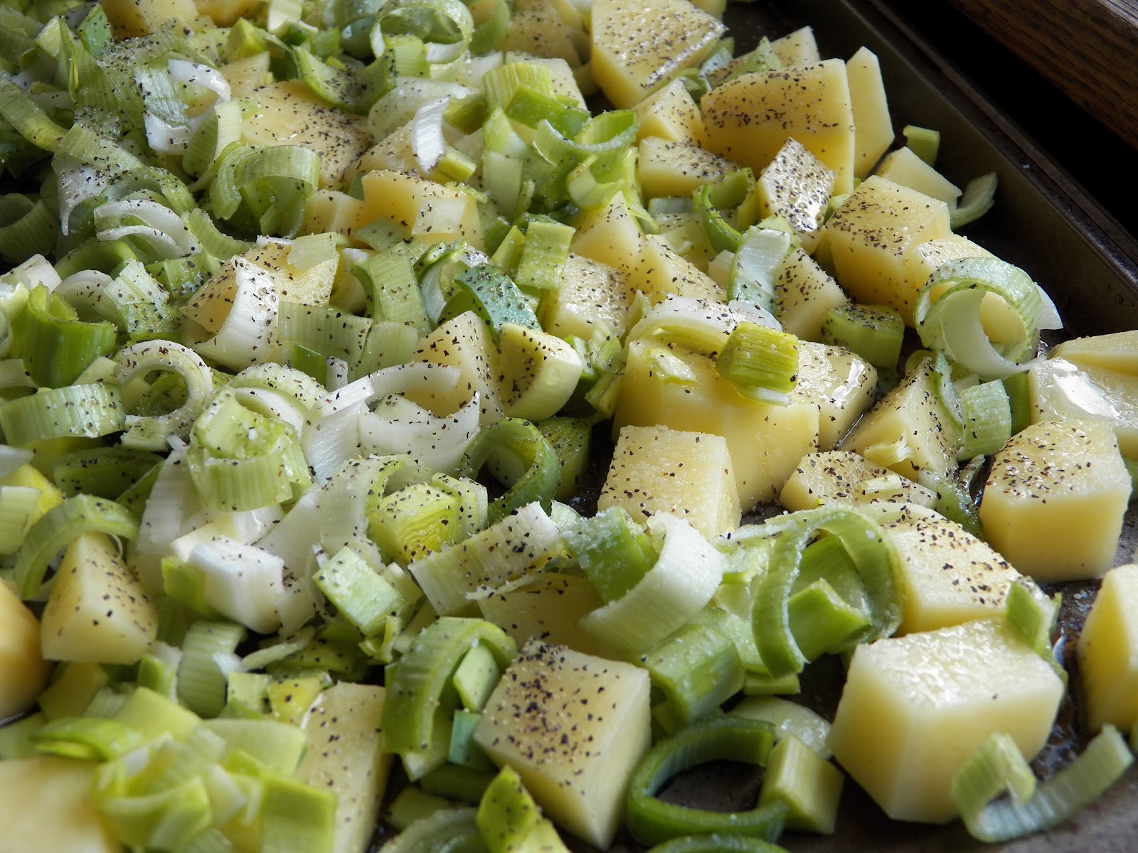 Comfy Cuisine Home Recipes from Family & Friends Roasted Potato Leek Soup