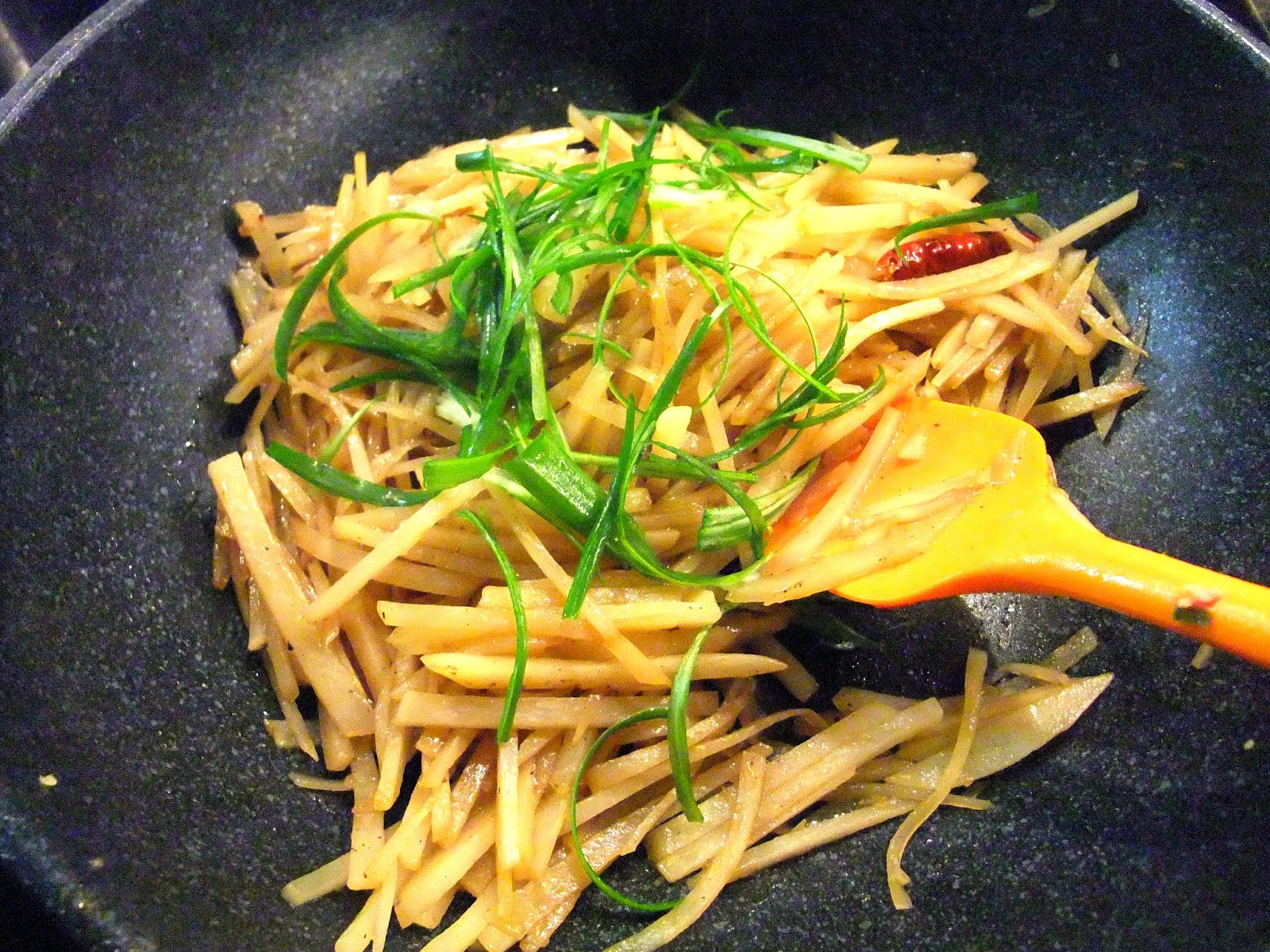 Susan's SavourIt! HomeStyle Szechuan Shredded Potatoes...