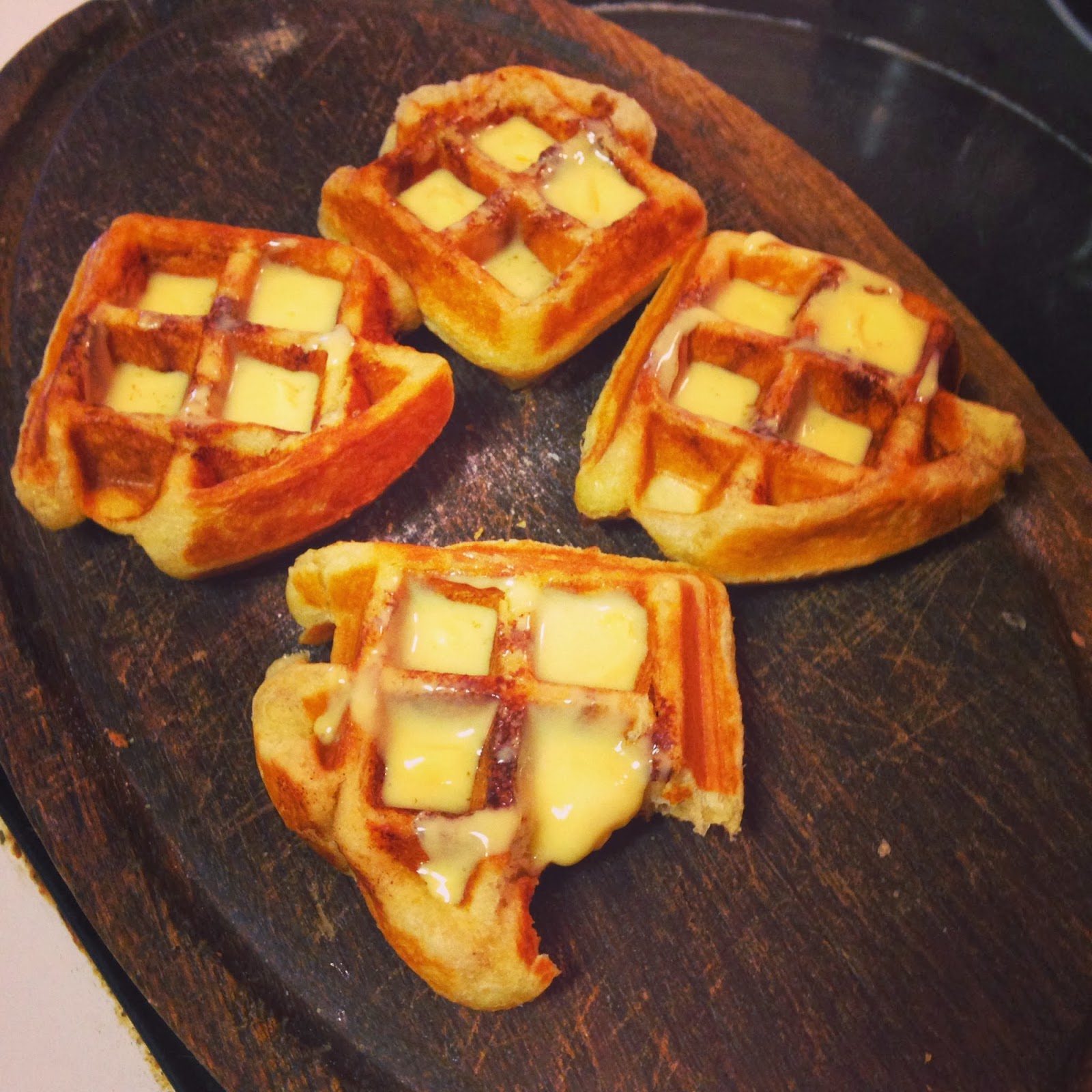 Tracy Cooks in Austin Canned sweet rolls in a waffle maker, experiment