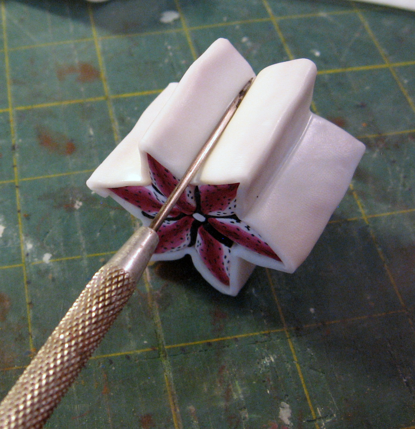 Kael Mijoy Polymer Clay Tutorial Red Lilyish Flower Cane