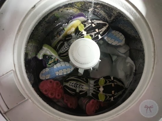 lavar tenis em maquina