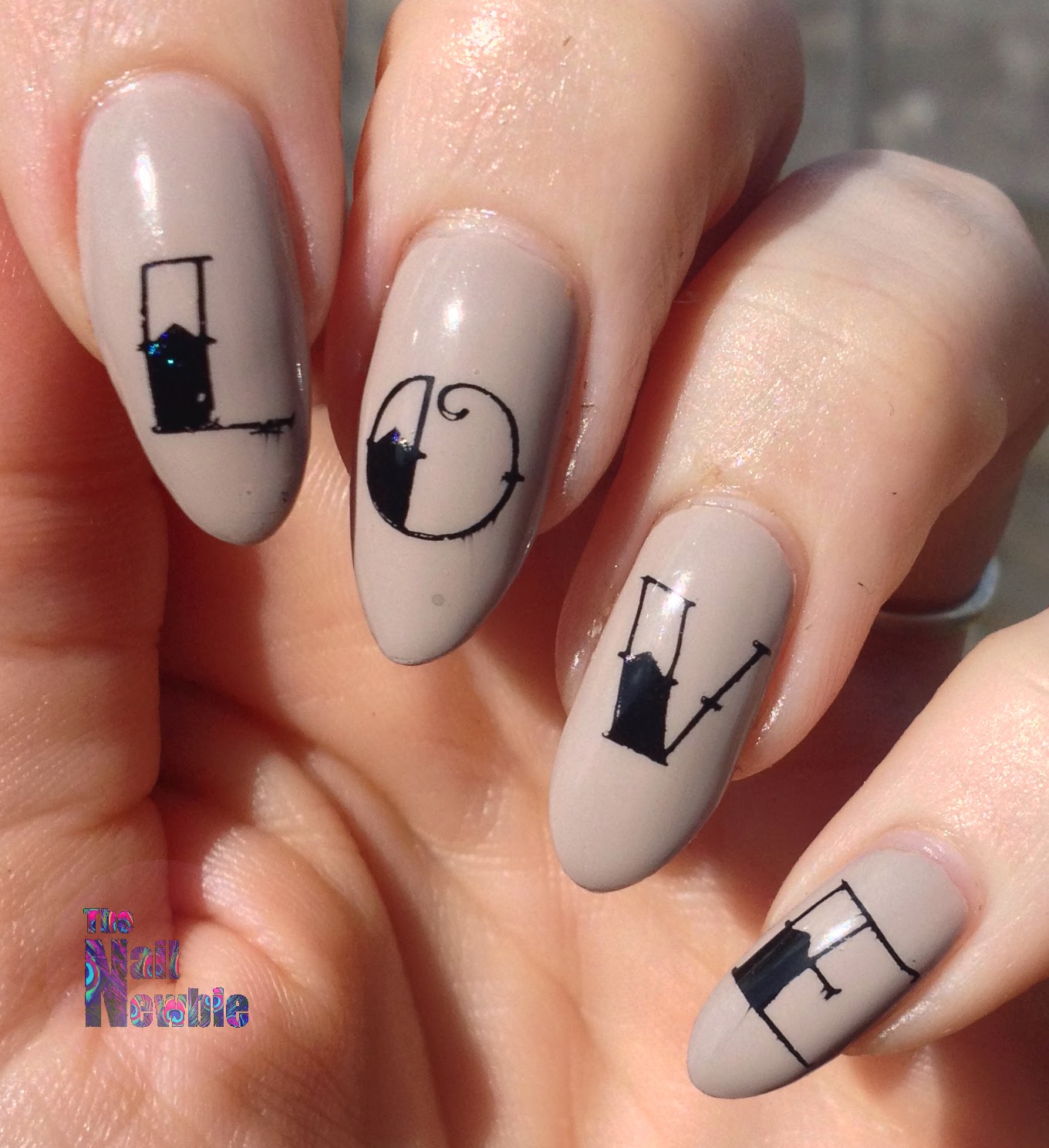 Nail Newbie: April 2014