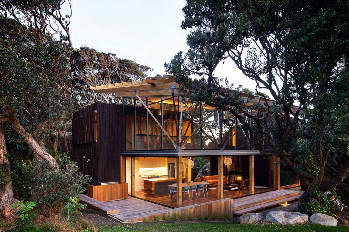 The Hip Subscription Herbst Architects House Under the Pohutukawa Trees