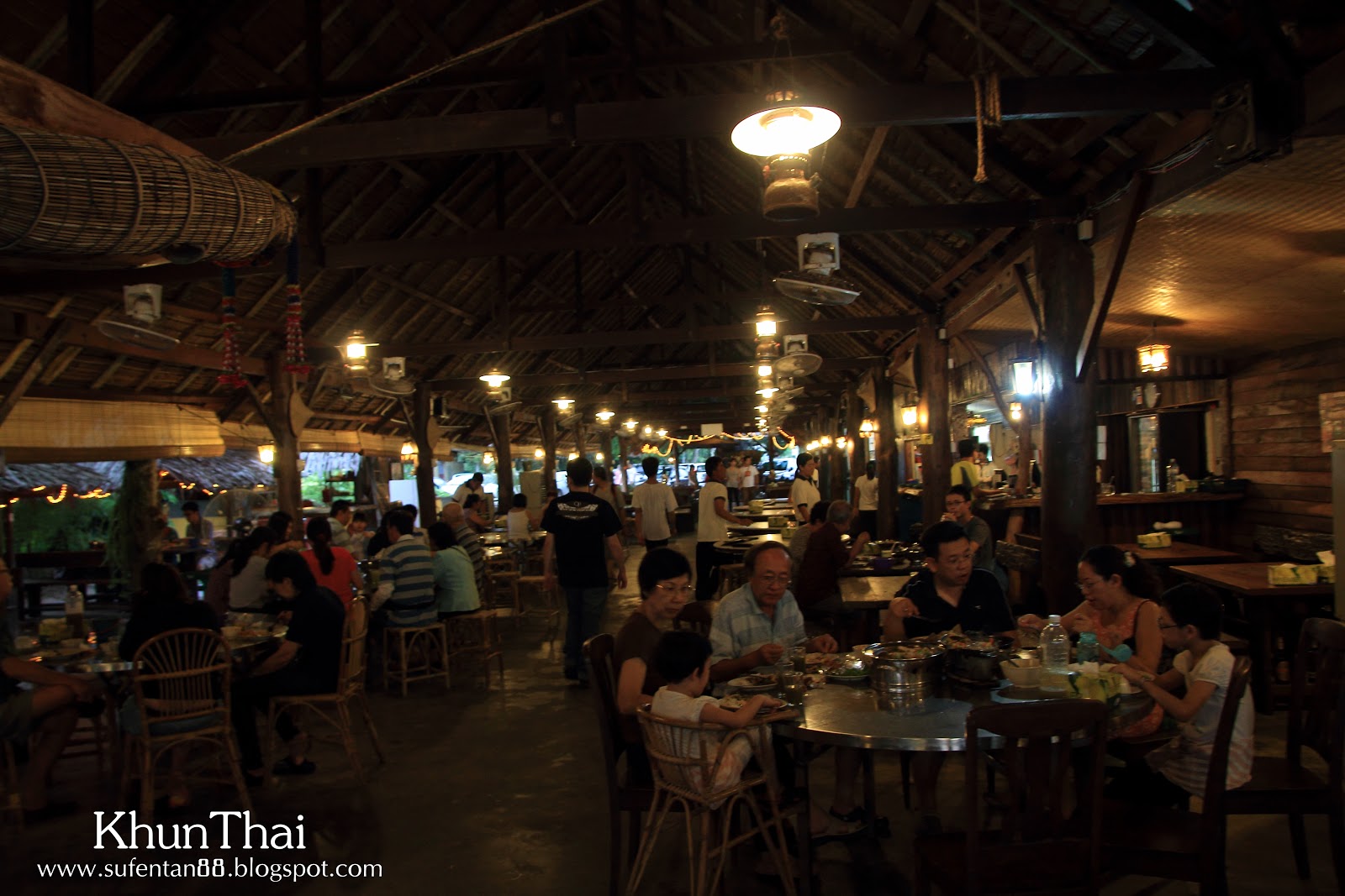 Authentic thai restaurant khunthai 10家马来西亚就能吃到的正宗泰国餐馆，真是泰好吃了啦！