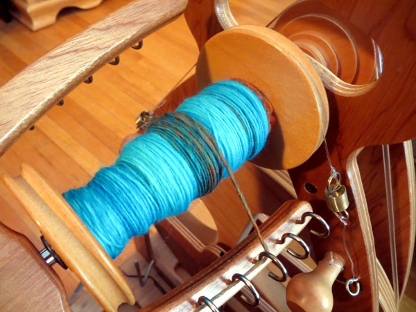 spinning yarn