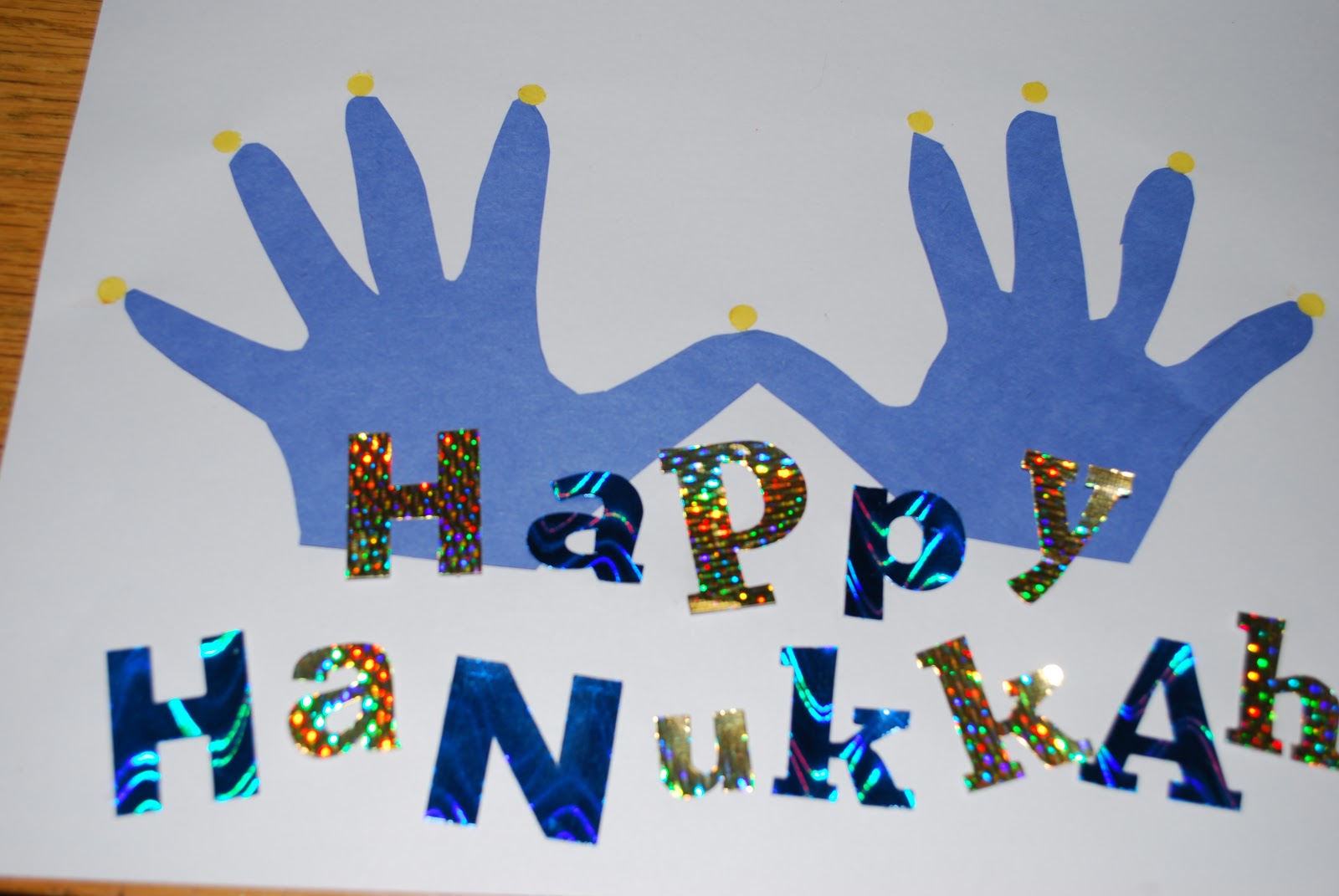 Crafty Mimzy Handprint Menorah