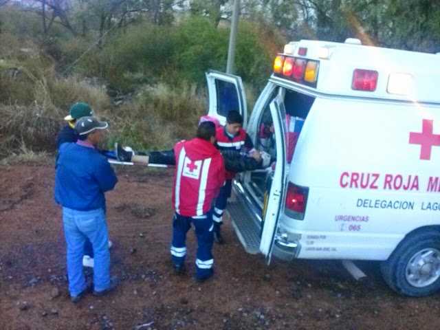 Tren le amputa la pierna a joven