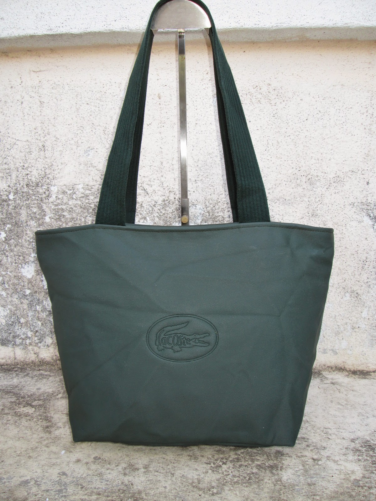 d0rayakEEbaG Authentic LACOSTE Green Tote Bag(SOLD)