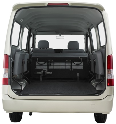interior mobil granmax minibus