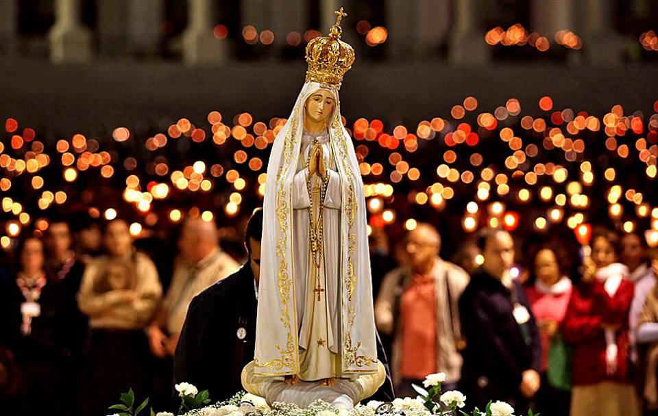 Peringatan 100 tahun penampakan Bunda Maria Ratu Rosario di Fatima