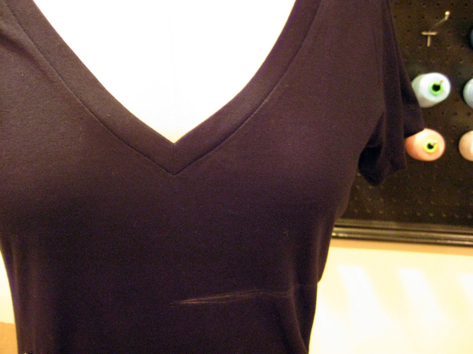 SWFDS [DIY Tutorial] Safety Pin Shirt