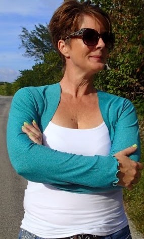 http://so-sew-easy.com/free-shrug-pattern-simple/