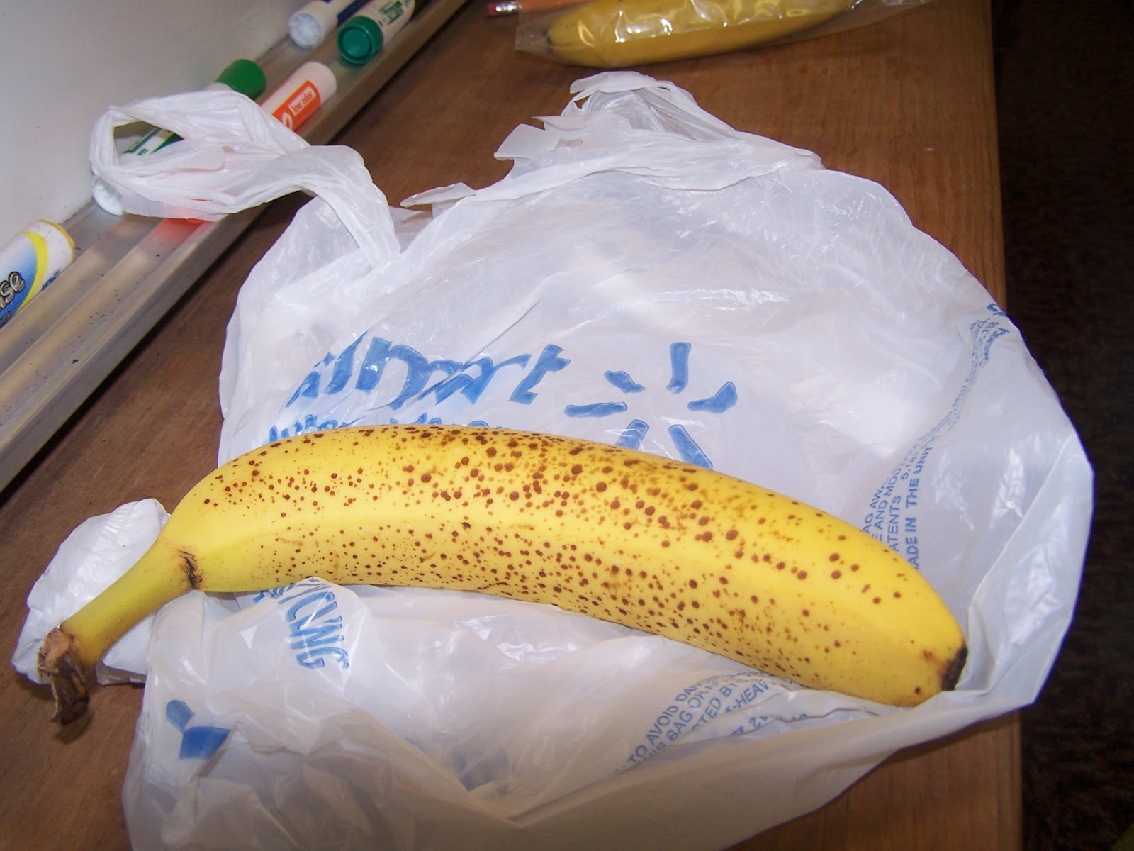 Flashy Fifth Graders: Day 3 of the banana experiment