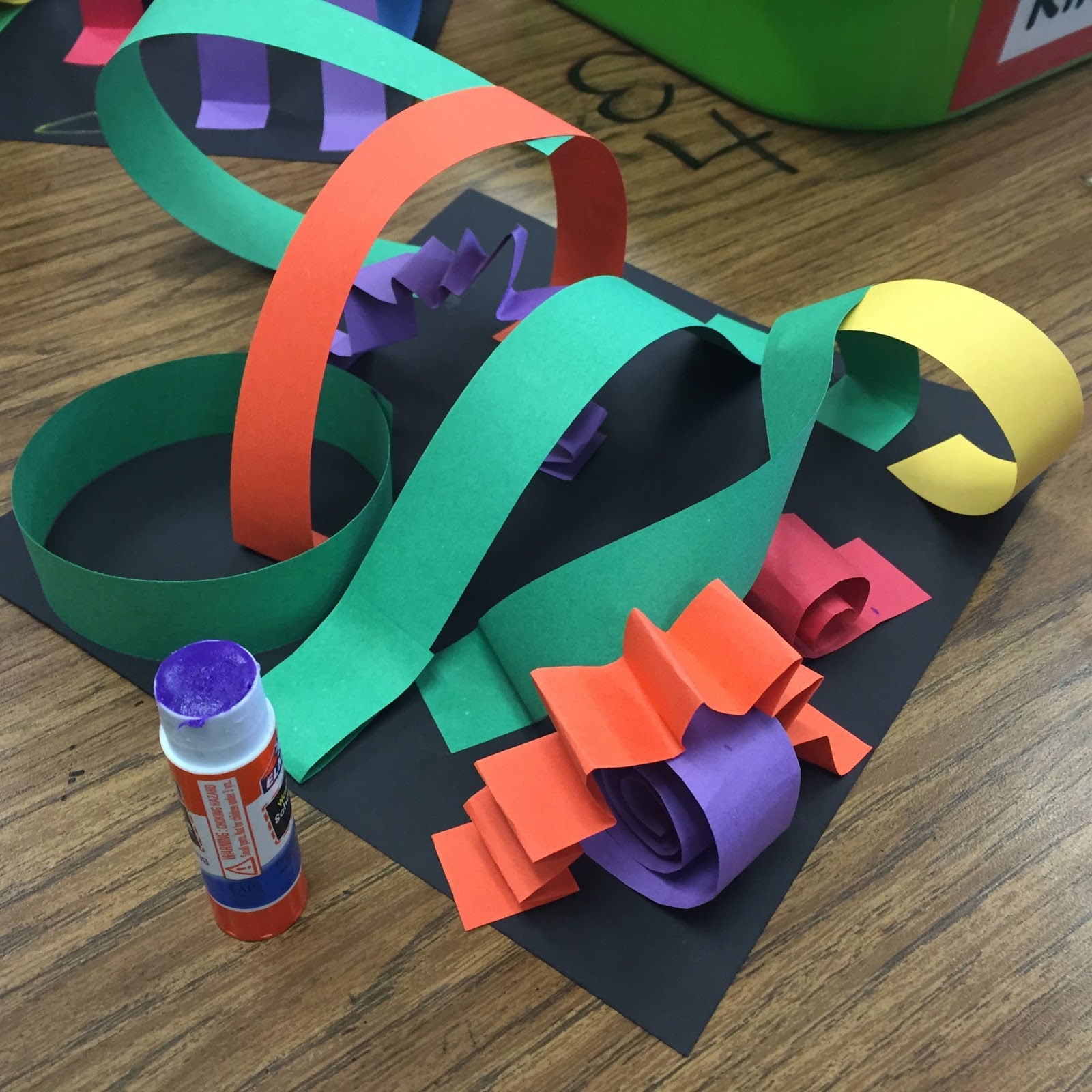 5 sentences about playground image