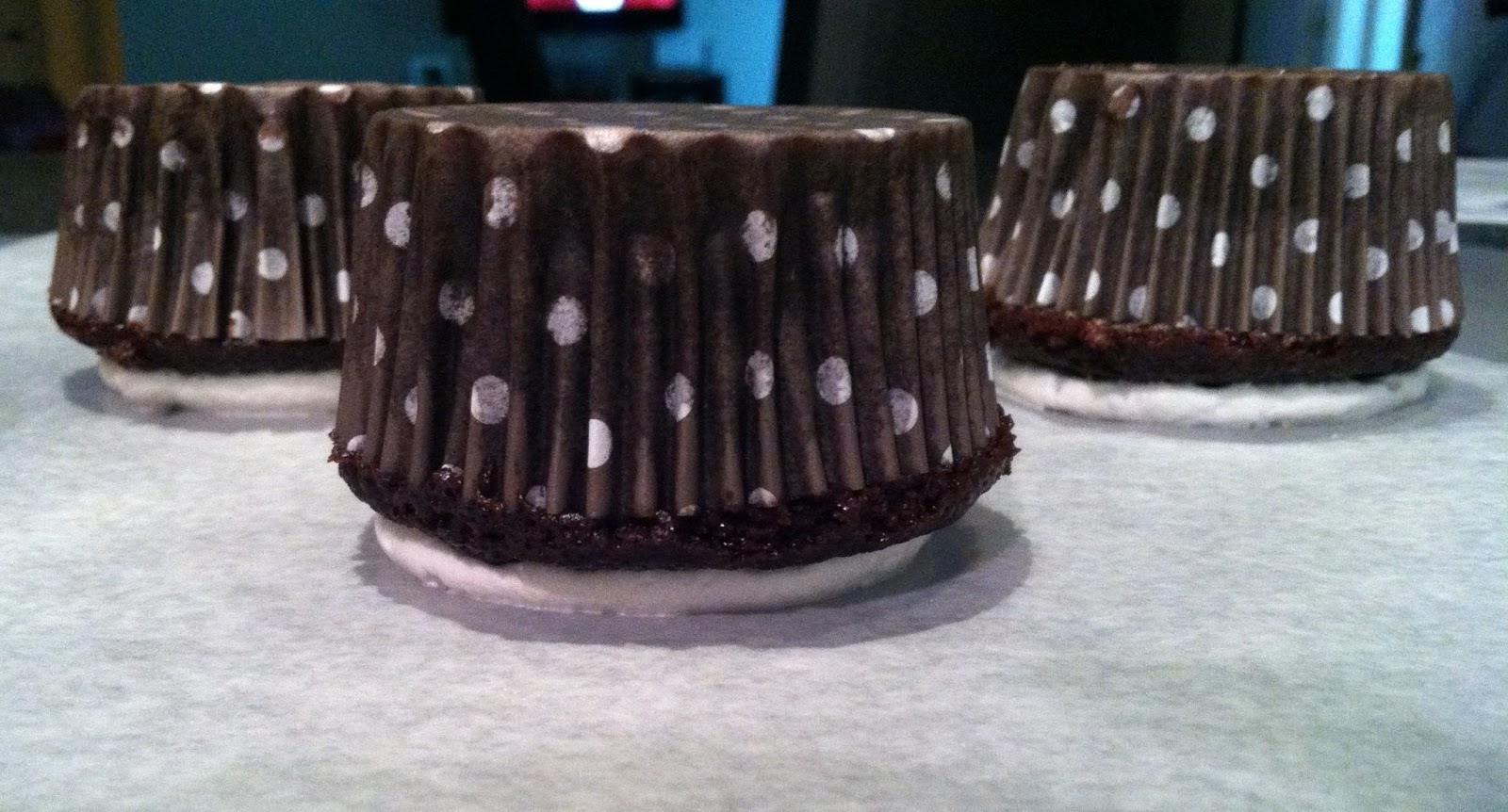 Edge Desserts Flat Top Cupcake Decorating without Fondant