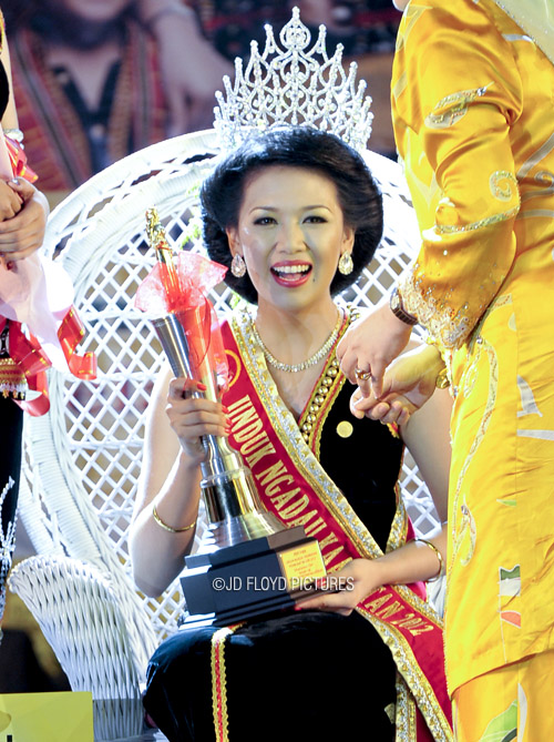 All In The Day S Stuff The Finale 2012 Unduk Ngadau 2