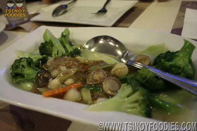 sauteed broccoli with scallop in XO sauce