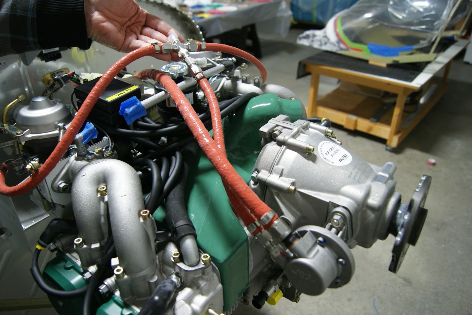 Rotax 912 Uls Fuel Pump Replacement v9306.1blu.de