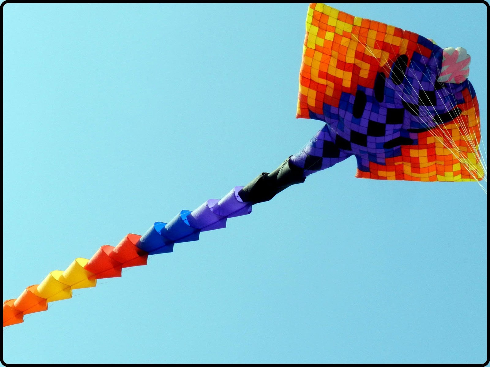 Best Beautiful Wallpaper kites in the sky flying festival on 14