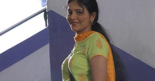 Best of Shaved head palani Midget with thick glasses