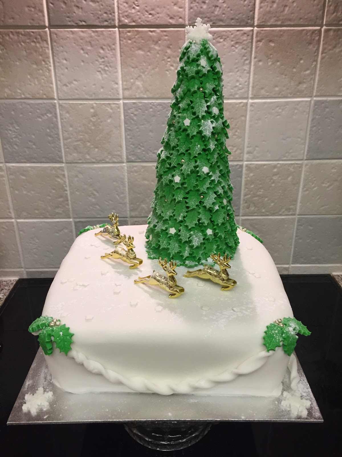 My Recipes Celebration Cakes