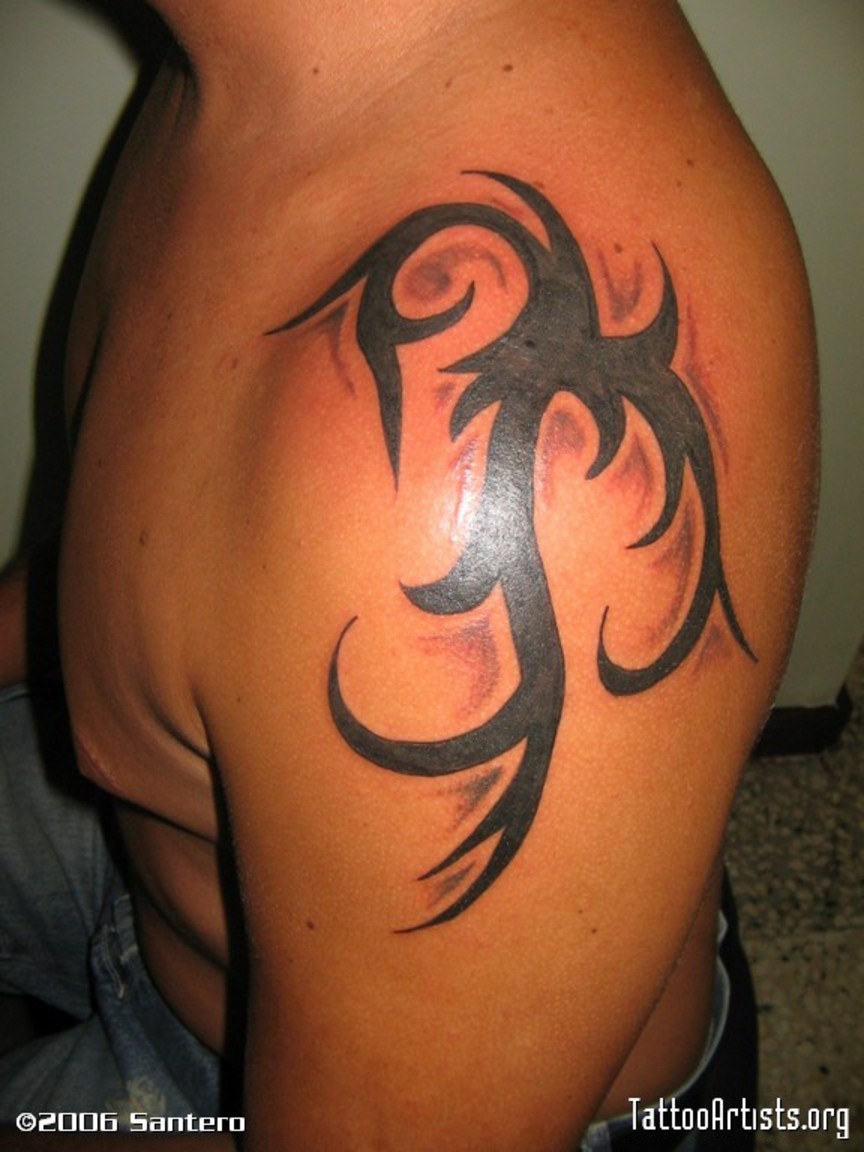 Tattoo Designs: Tribal Shoulder Tattoo For Men