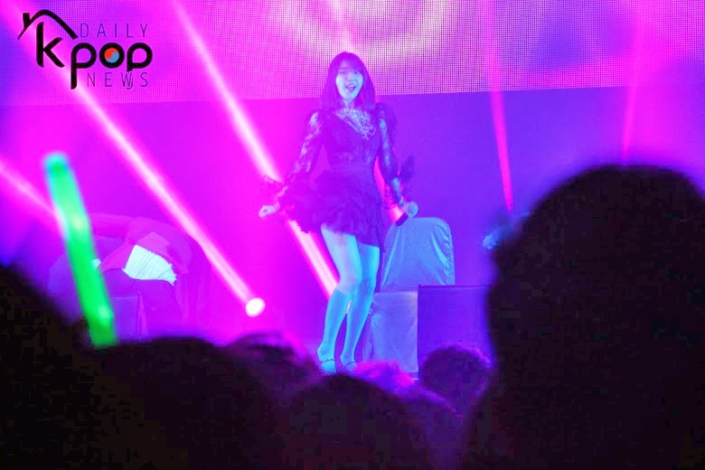 IU holds successful showcase in Hong Kong! Daily K Pop News
