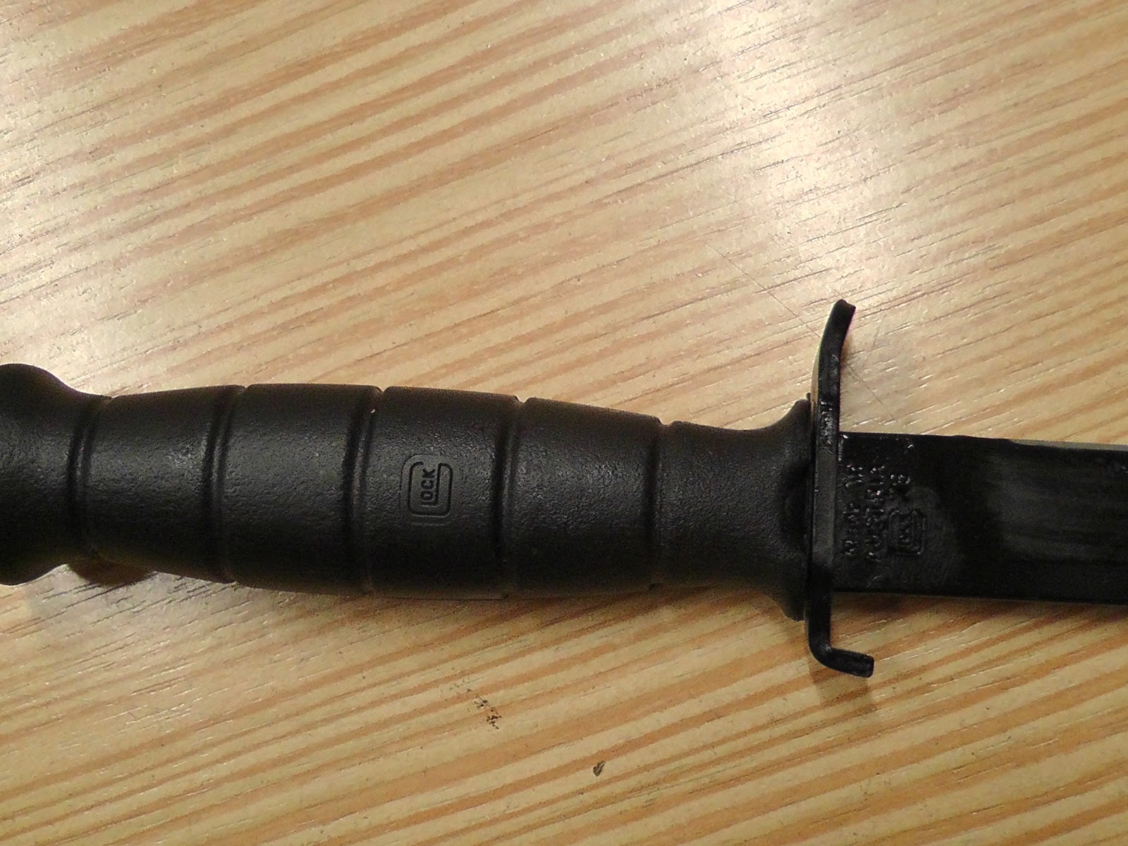 The ultimate unboxing experience! GLOCK Field Knife 78 6.5" Black w