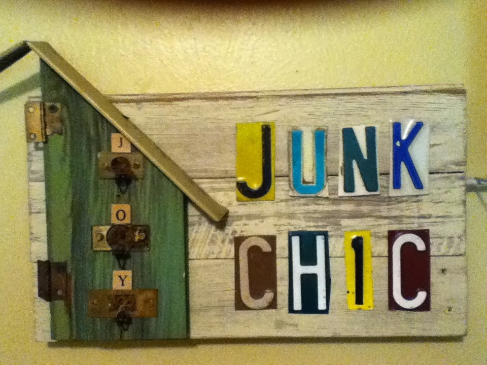 Follow Junk Chic 5280