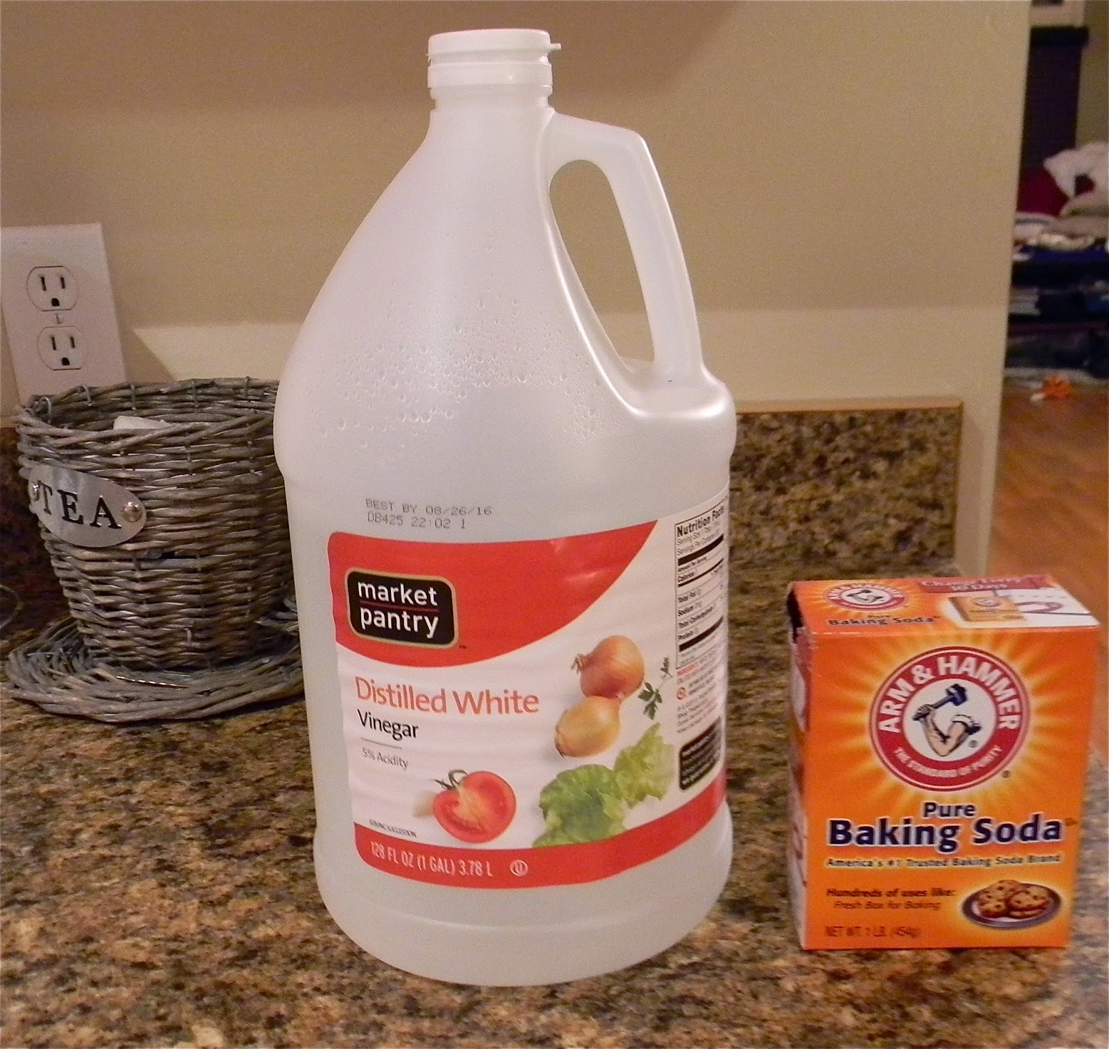 Crafts and Chaos DIY How to Clean Your Dishwasher