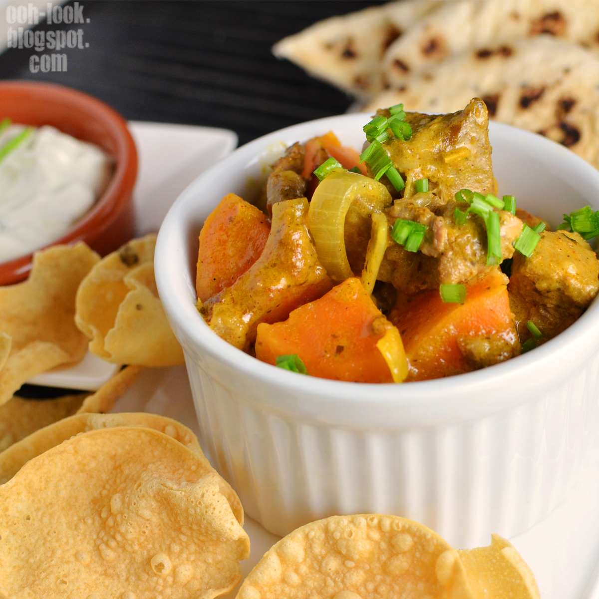 Ooh, Look... Nonvintage Lamb Curry and WIN a Slow Cooker